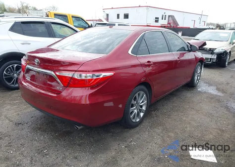 2017 Toyota Camry Xle V6 z USA, uszkodzony, nr VIN 4T1BK1FK9HU578759